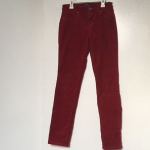 Cute cardigan red jeans.